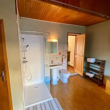 Jolie Maison Tres Calme 別荘 アジャクシオ